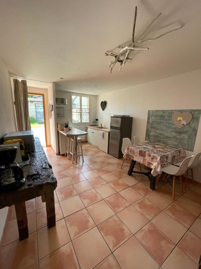 Le Bois Flotte Villa Arrigny Kültér fotó